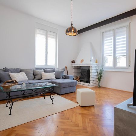 Amphitheater Apartment PUY Exterior foto
