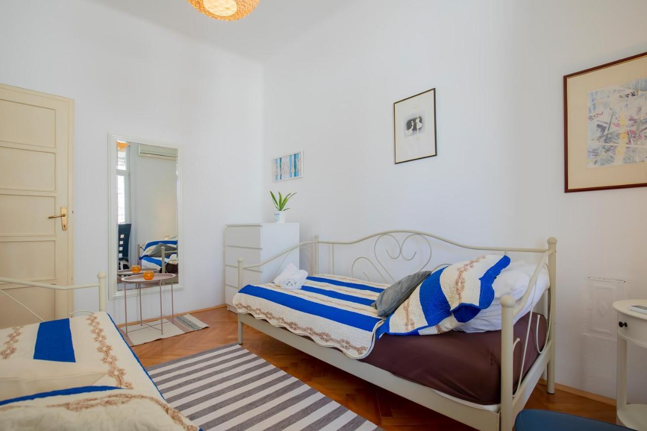 Amphitheater Apartment PUY Exterior foto
