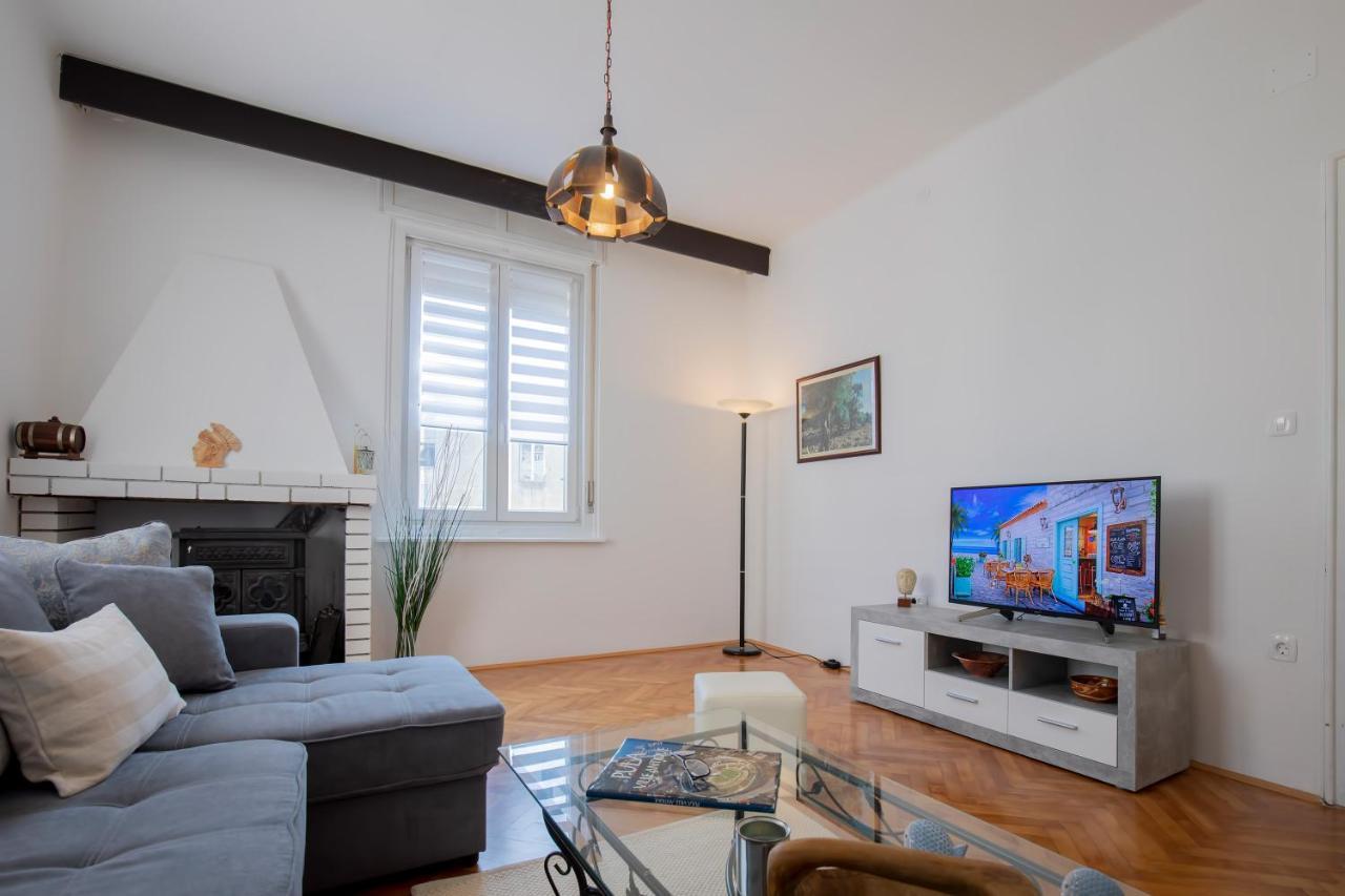 Amphitheater Apartment PUY Exterior foto