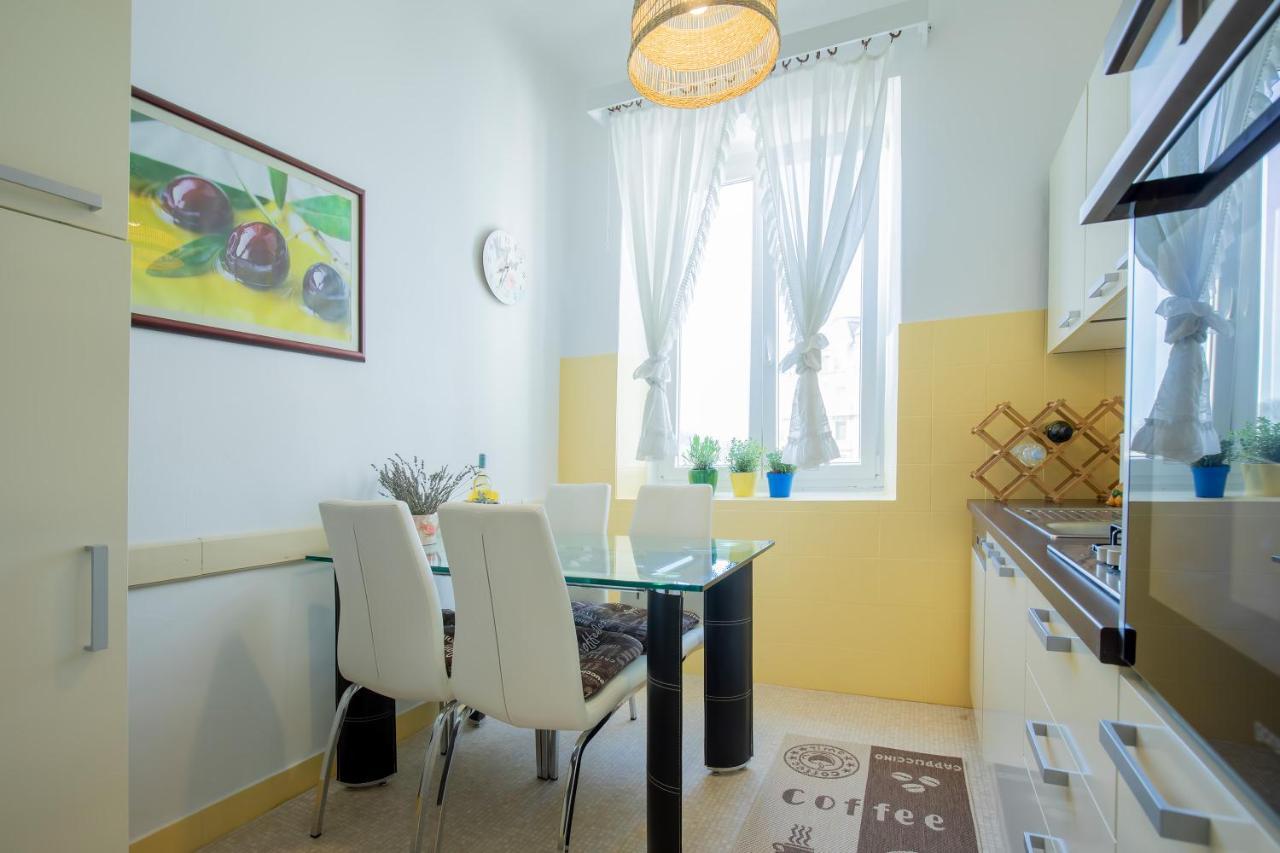Amphitheater Apartment PUY Exterior foto