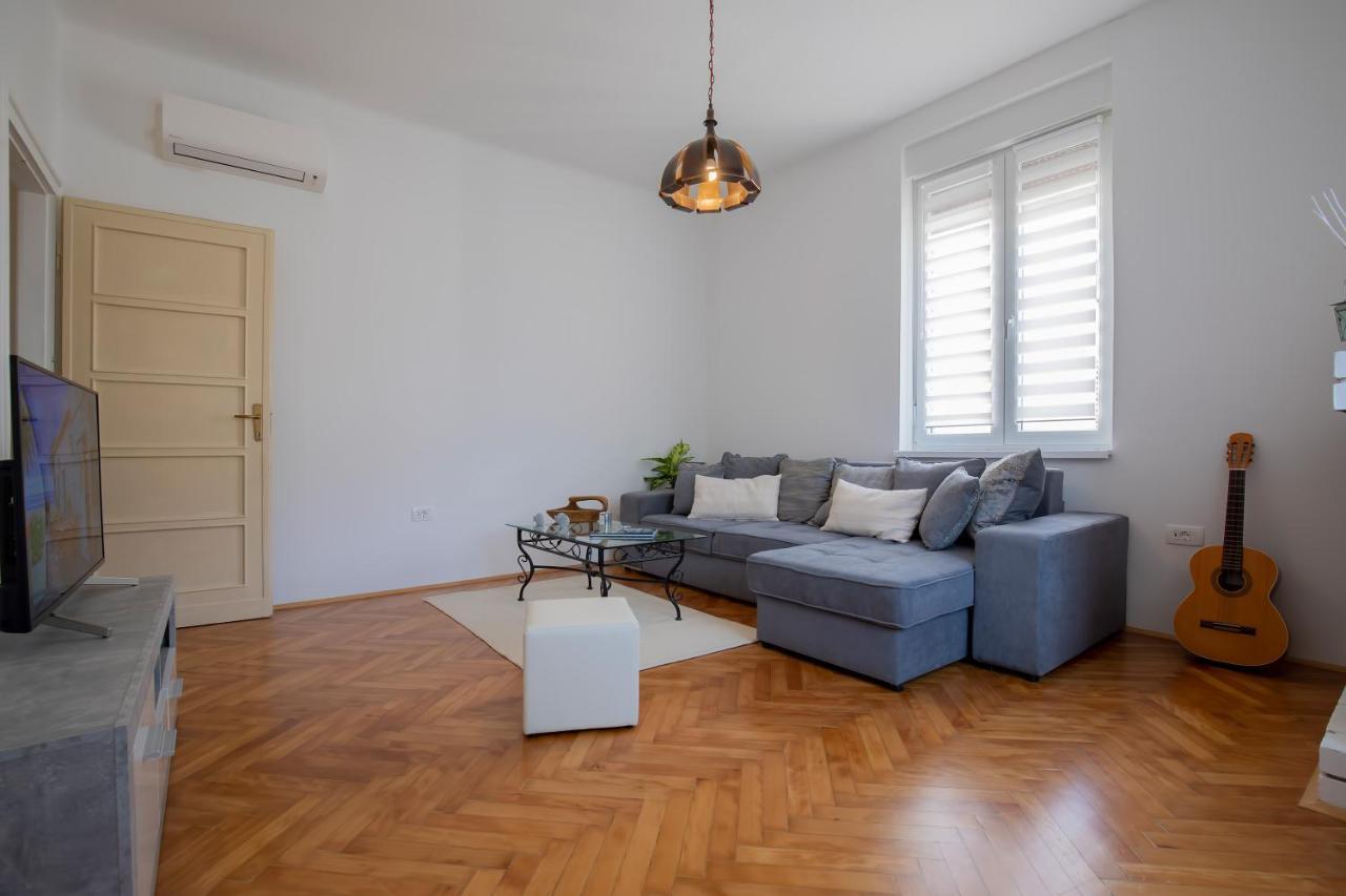Amphitheater Apartment PUY Exterior foto