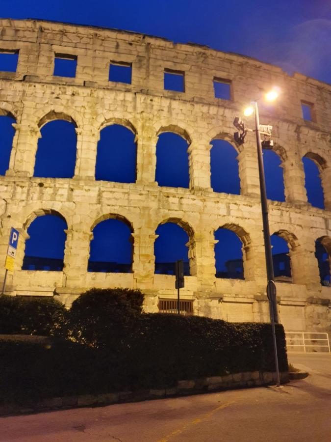 Amphitheater Apartment PUY Exterior foto
